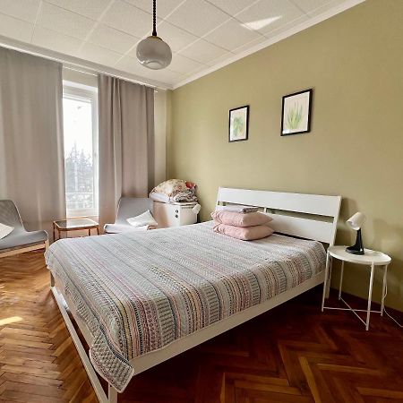 La Gare Apartment Varna Eksteriør bilde